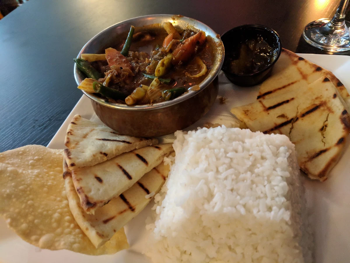 Sri Lankan Curry Is the Bomb, The Dog's Bollocks Pub