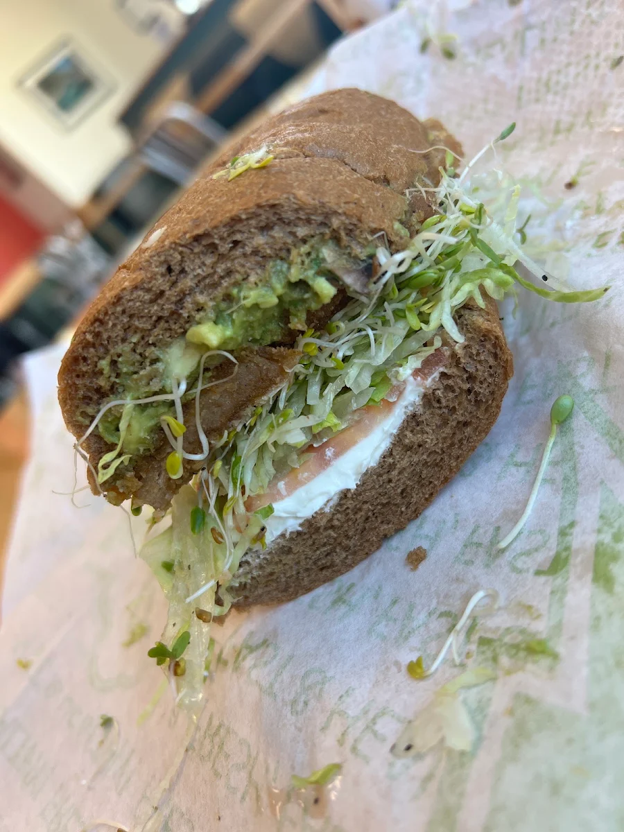 Veggie Delight with Nada Chicken Patties