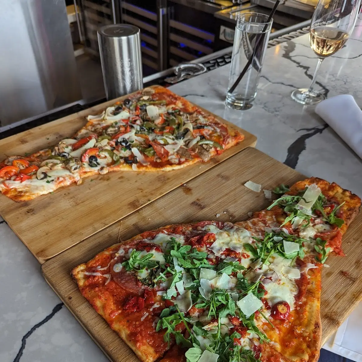 Margherita Pizza with Tomato Slices