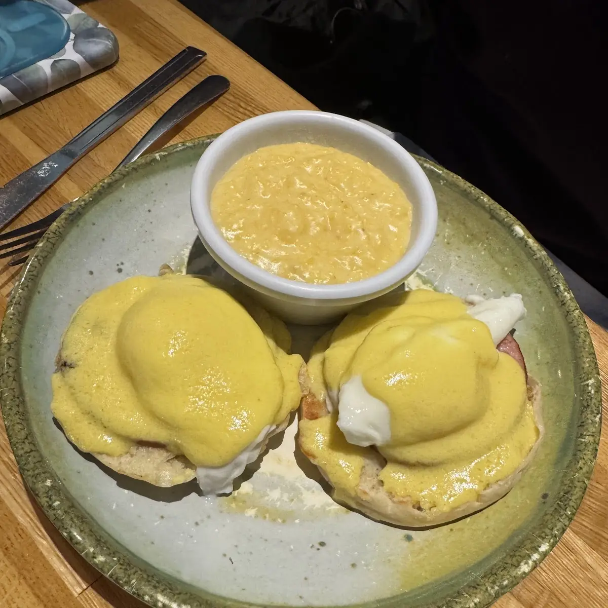 Eggs Benedict