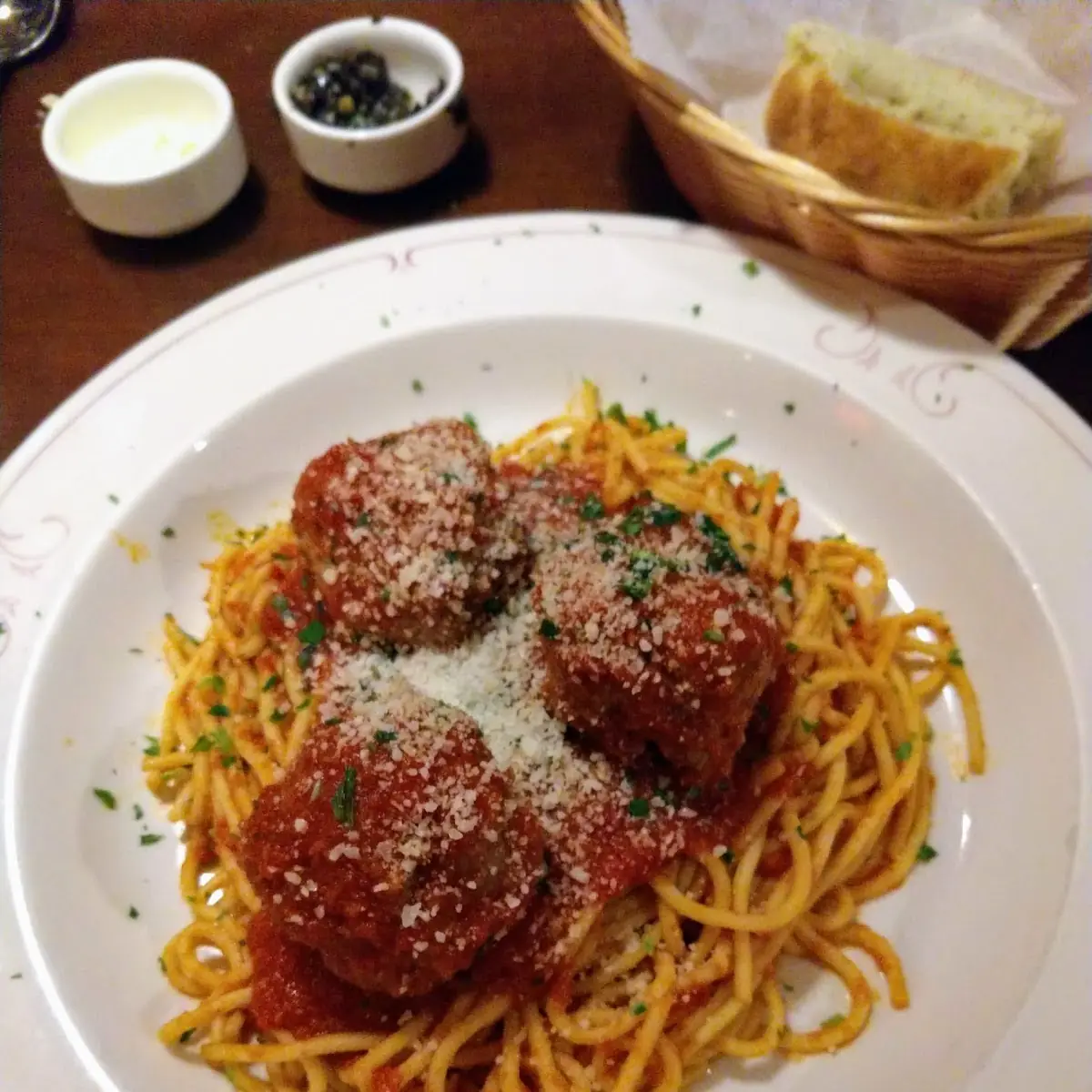 Spaghetti & Meatballs