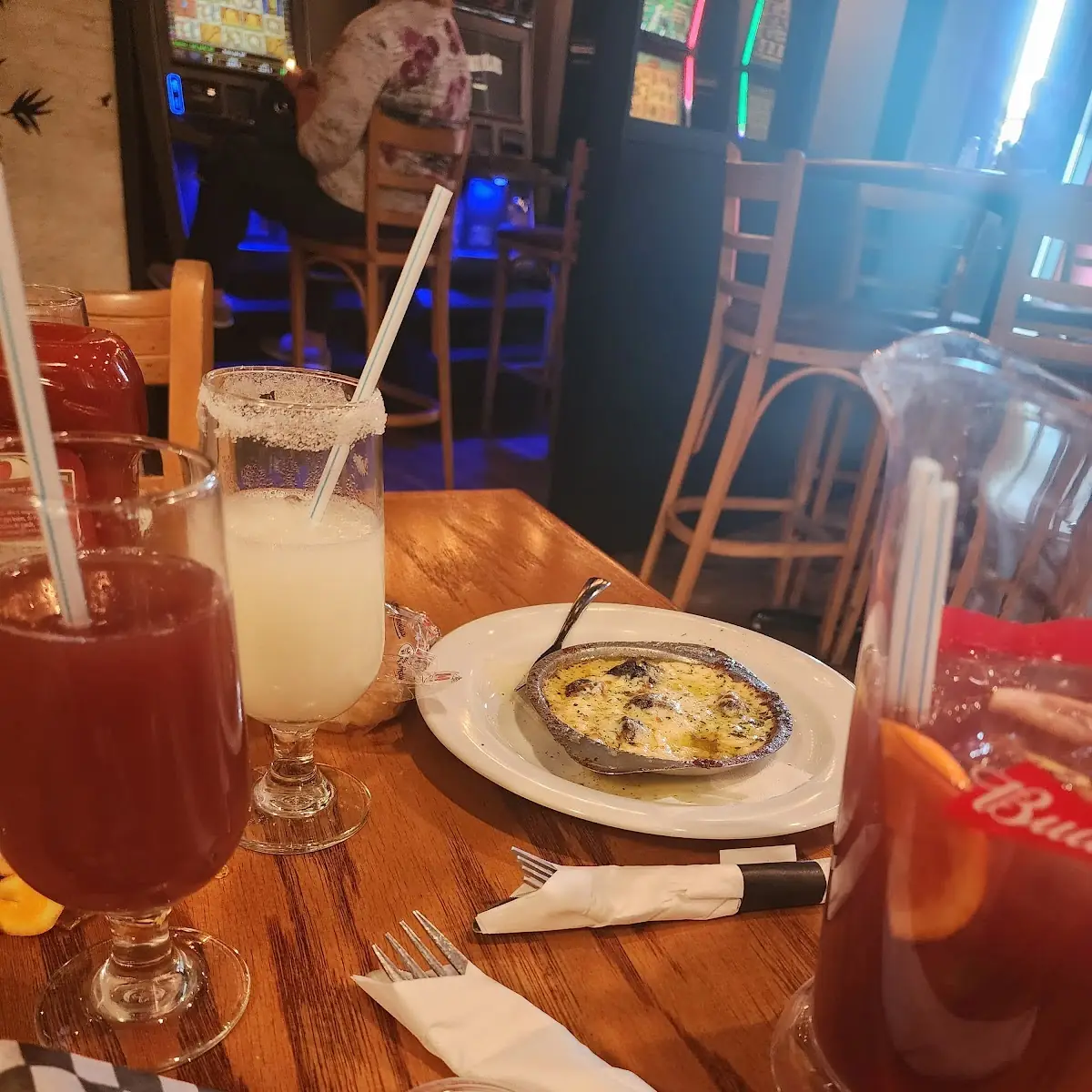 Escargots À l'Ail Gratiné, Resto-Bar le Douglas
