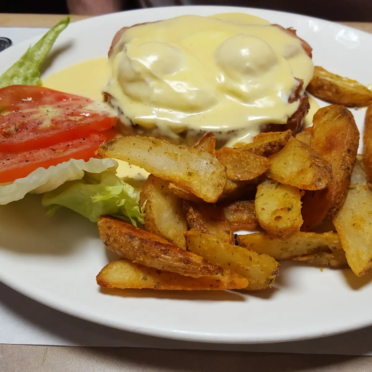 Highlights, Resto-Bar le Douglas