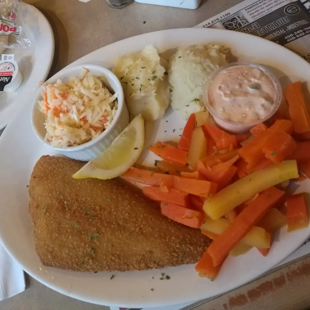 Highlights, Resto-Bar le Douglas