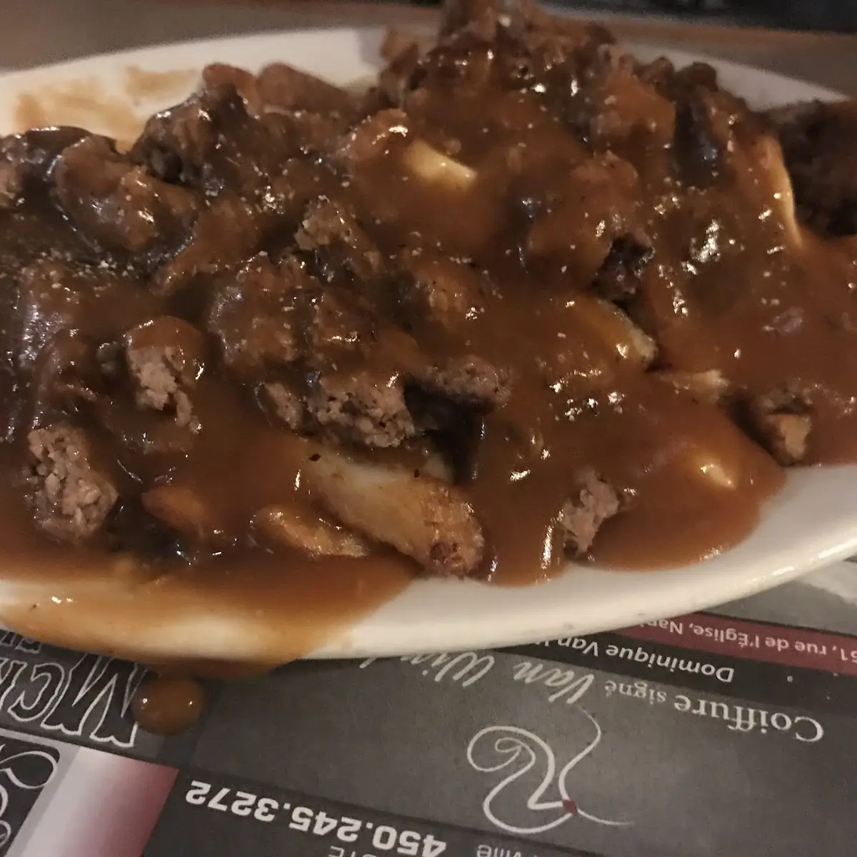 Poutine Steak Haché, Resto-Bar le Douglas