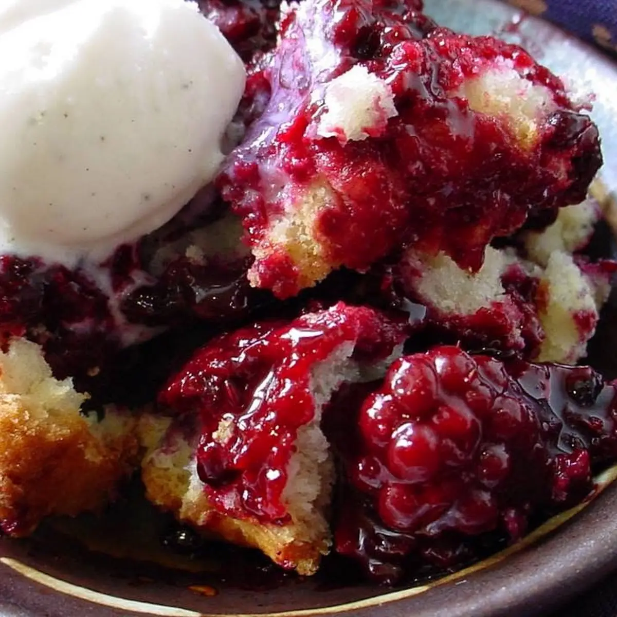 Blackberry Cobbler