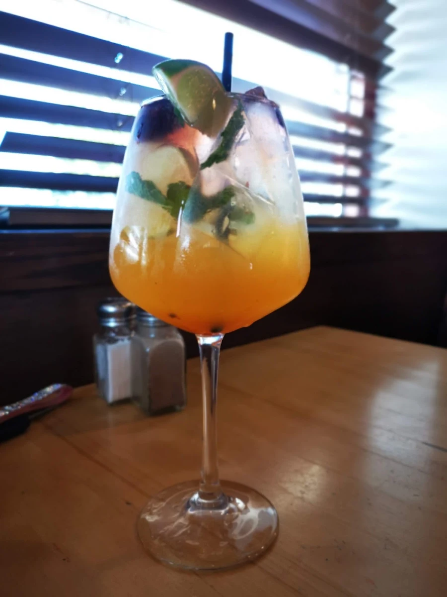 Sangria, Boston Pizza