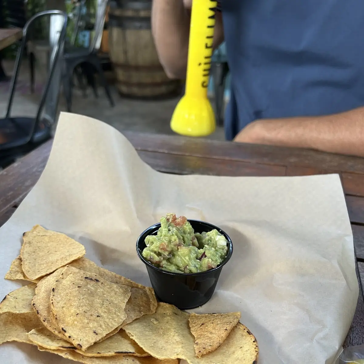 Tortilla Chips with Fresh Guacamole