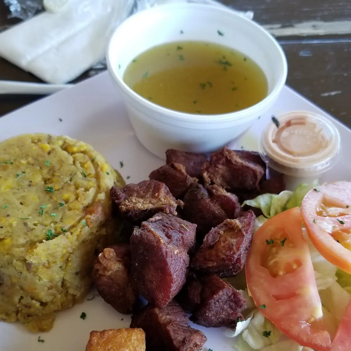 Mofongo Con Carne Frita