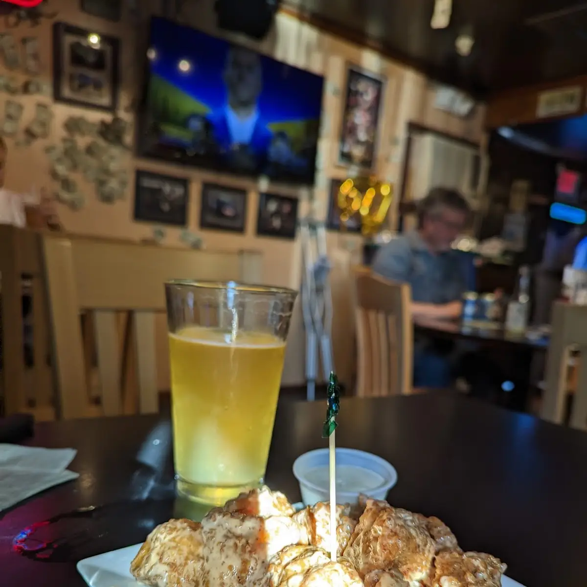 Sunset Beer with Chicken Bites