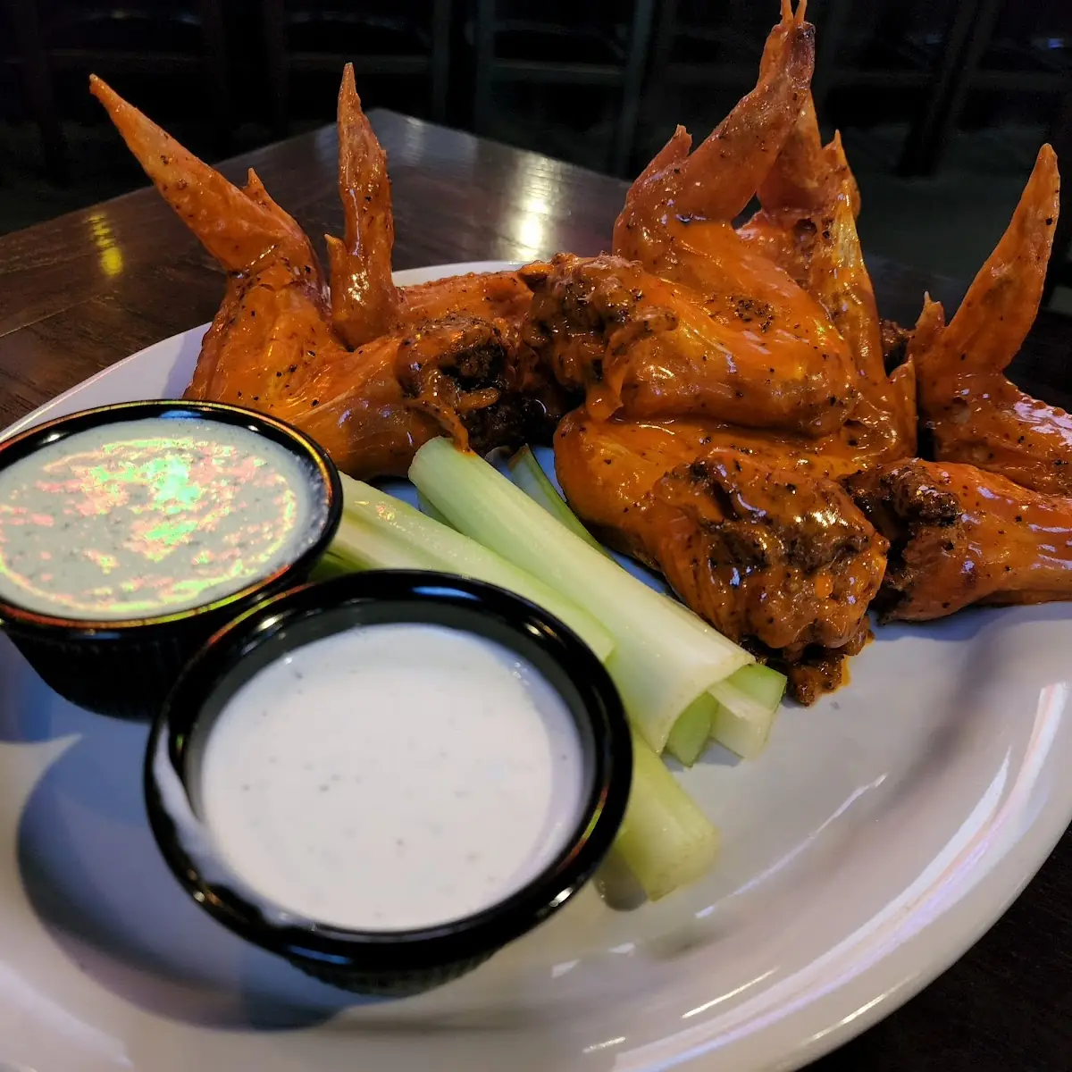 6 Buffalo Wings