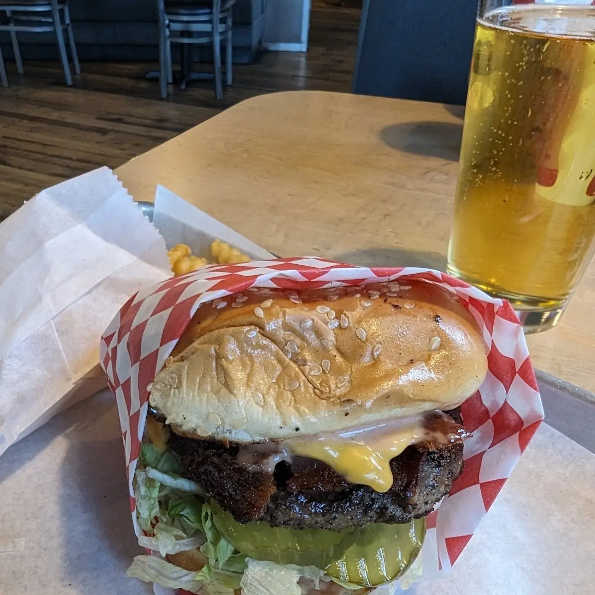 Brucci Bacon Cheese Burger