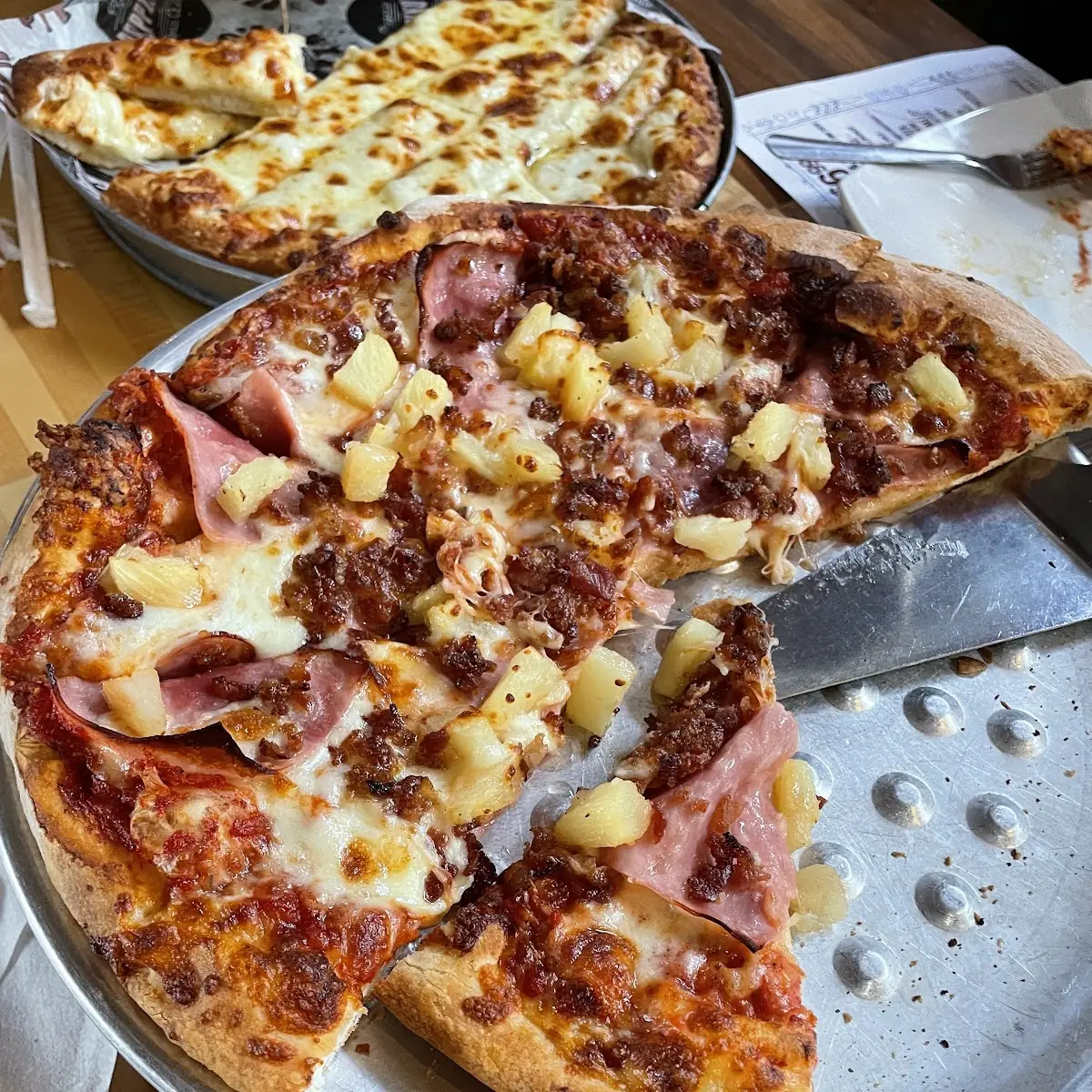 Hawaiian Pizza