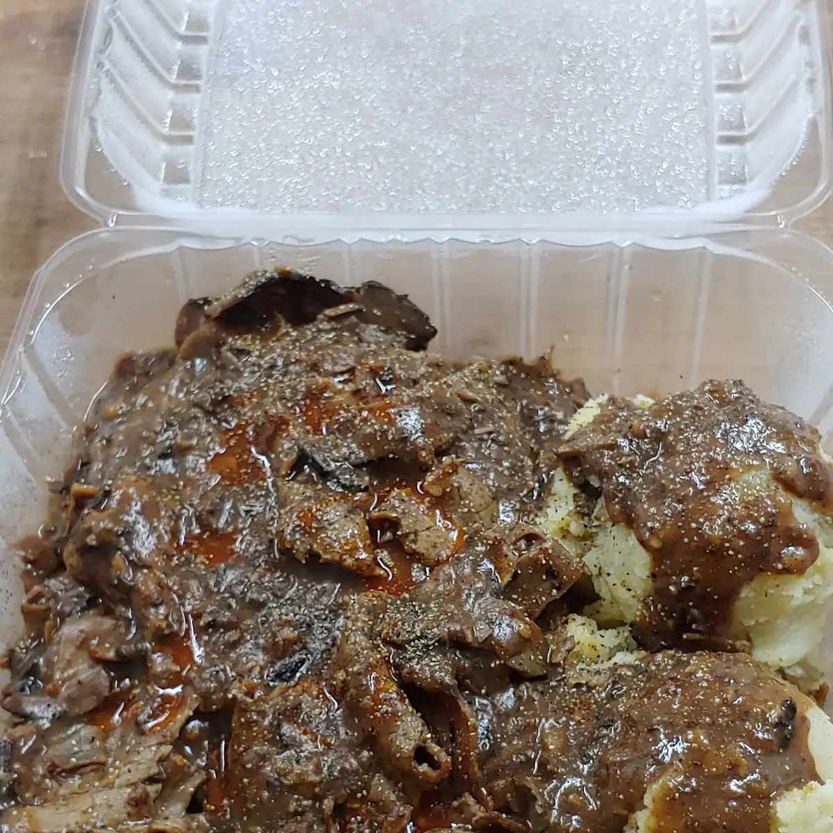 Roast Beef and Mashed Potatoes with Gravy