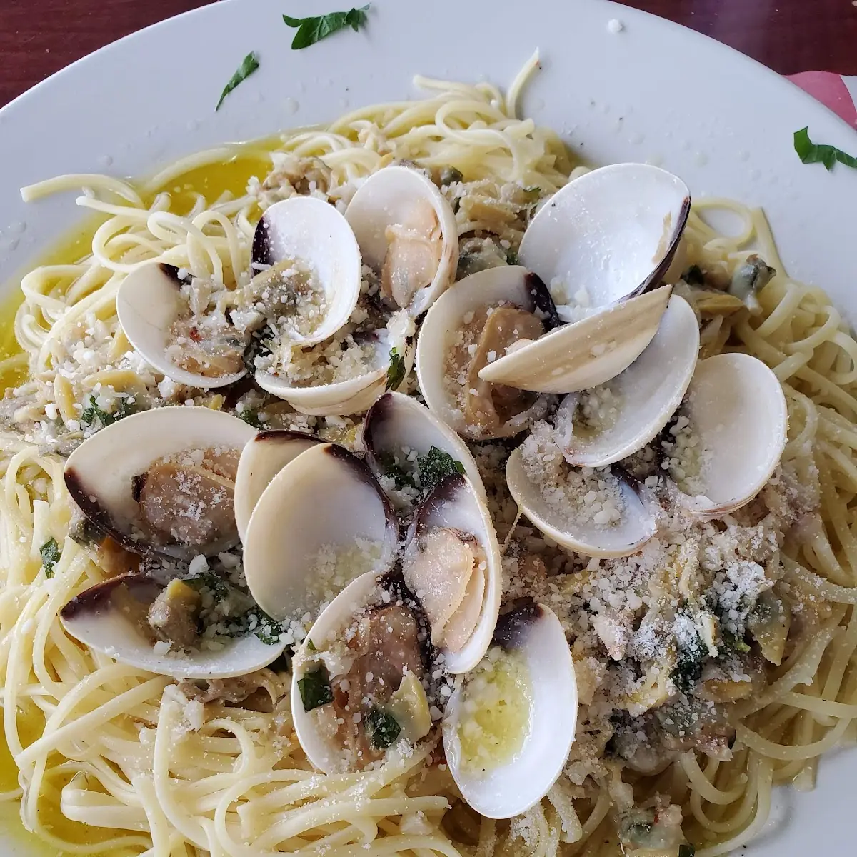 Linguini with Clam Sauce