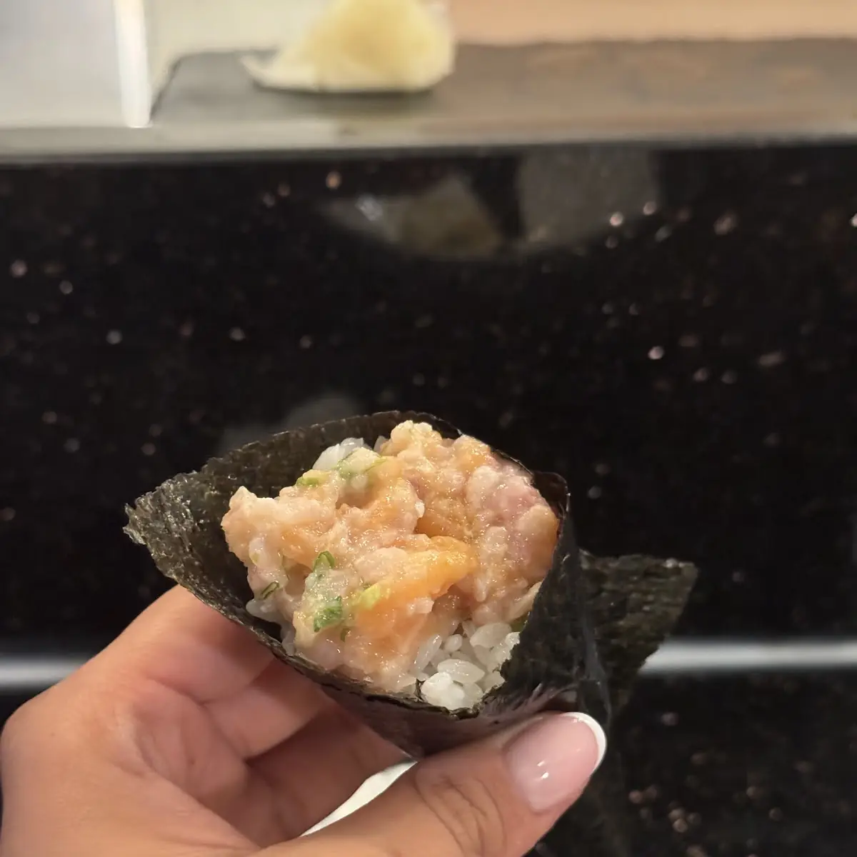 Spicy Tuna Temaki Handroll