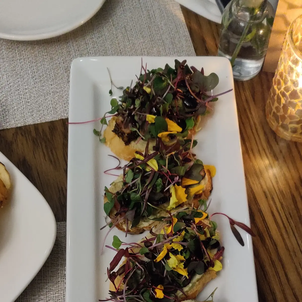 Seared Ahi on Crostini