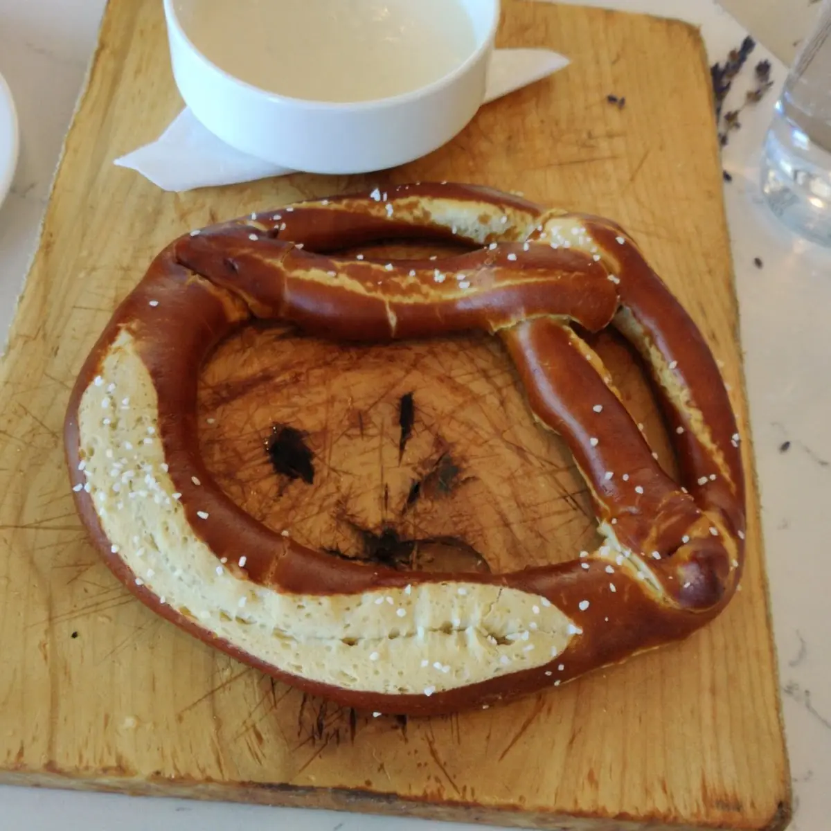 Side Pretzel