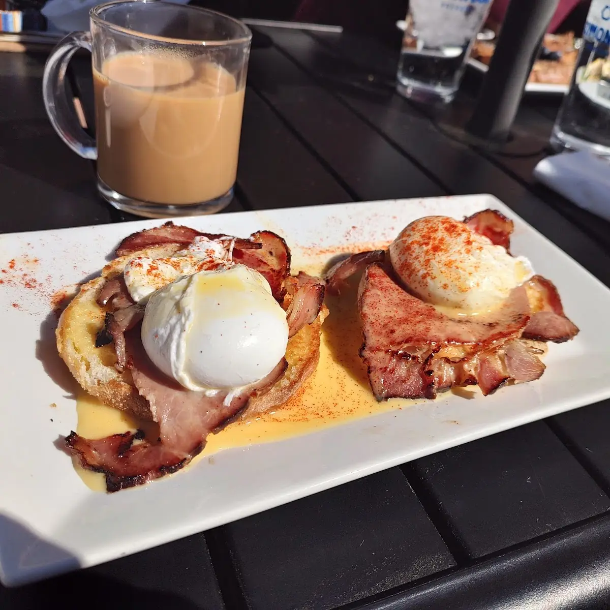 Eggs Benedict