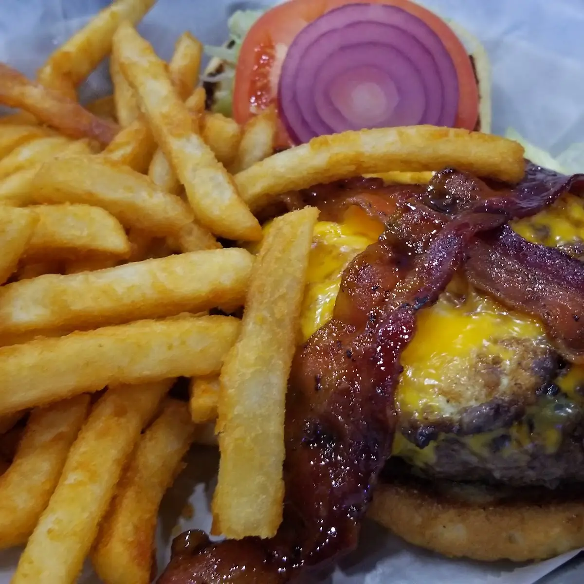 Cheeseburger with Bourbon Bacon