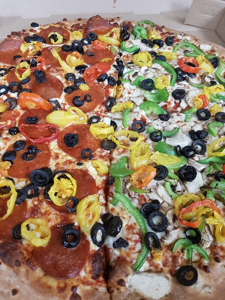 Highlights, Twice The Deal Pizza