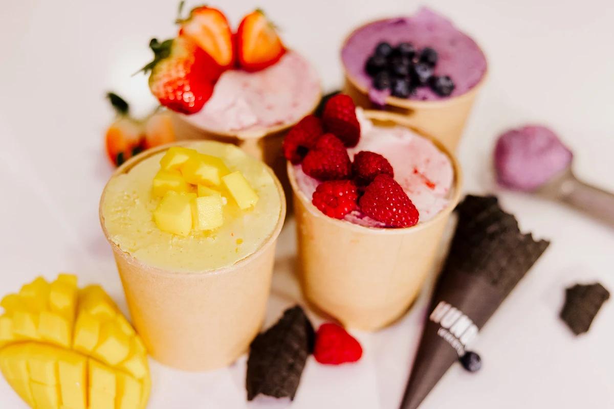 Highlights, Hundo-P Smoothies + Ice Cream