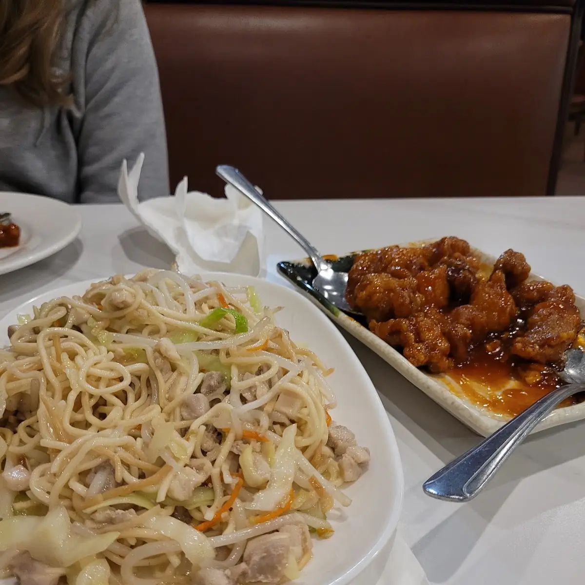 Orange Chicken Chow Mein
