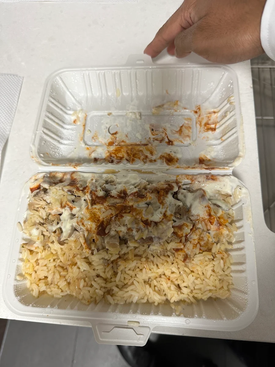 Chicken on the Rocks, Lazeez Shawarma