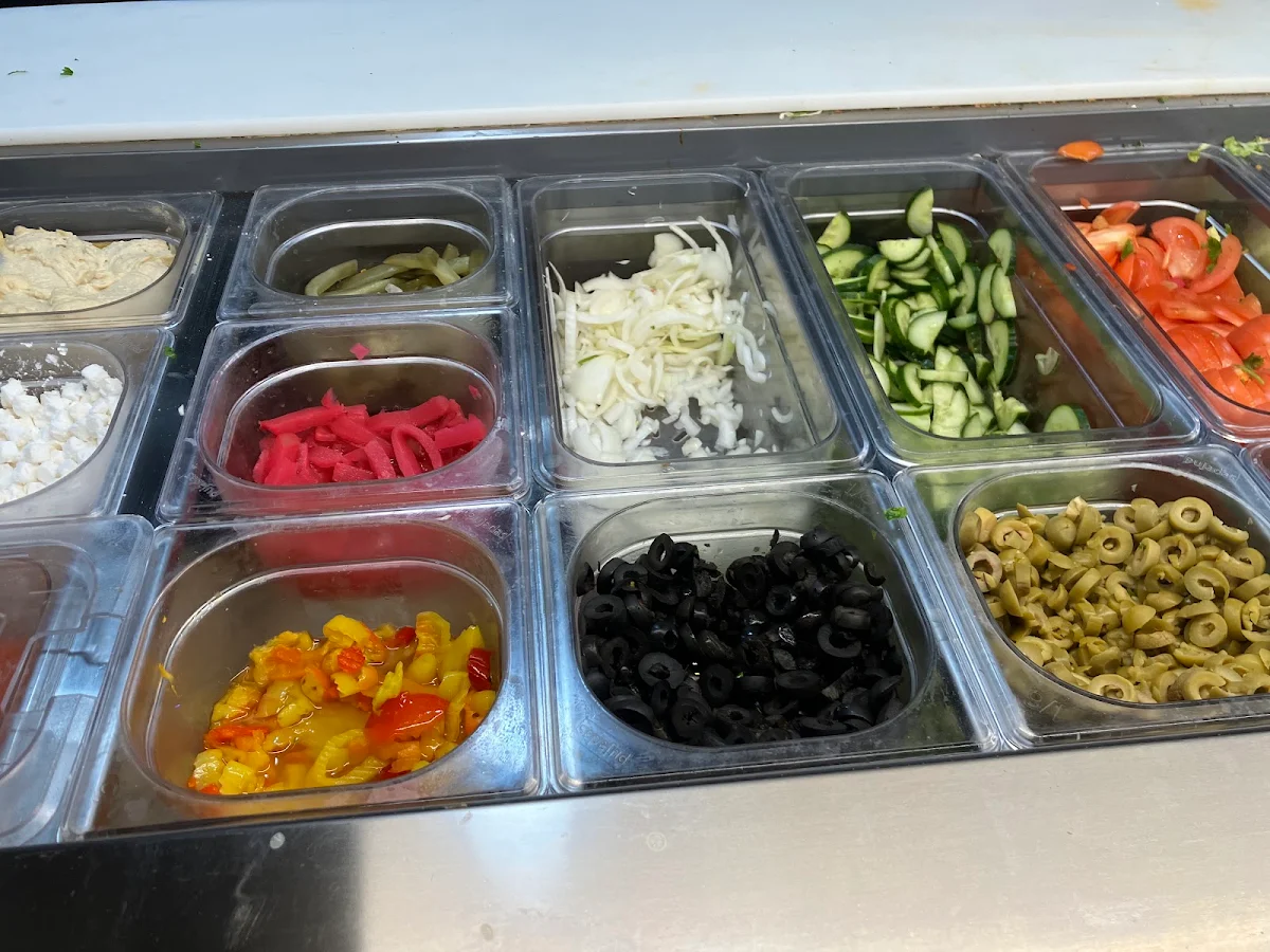 Salad Bar, Lazeez Shawarma