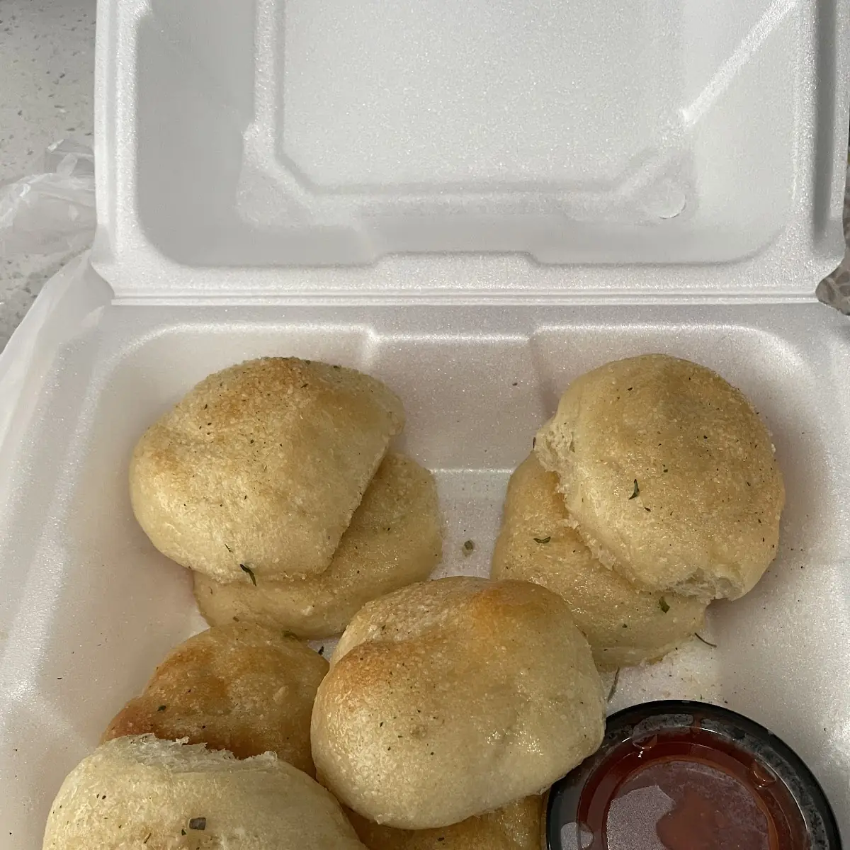 Garlic Knots with Dipping Sauce
