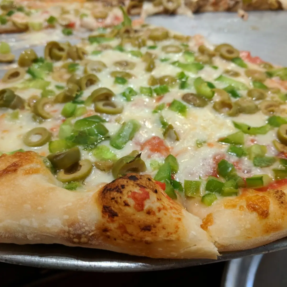 Green Pepper and Green Olive Pizza