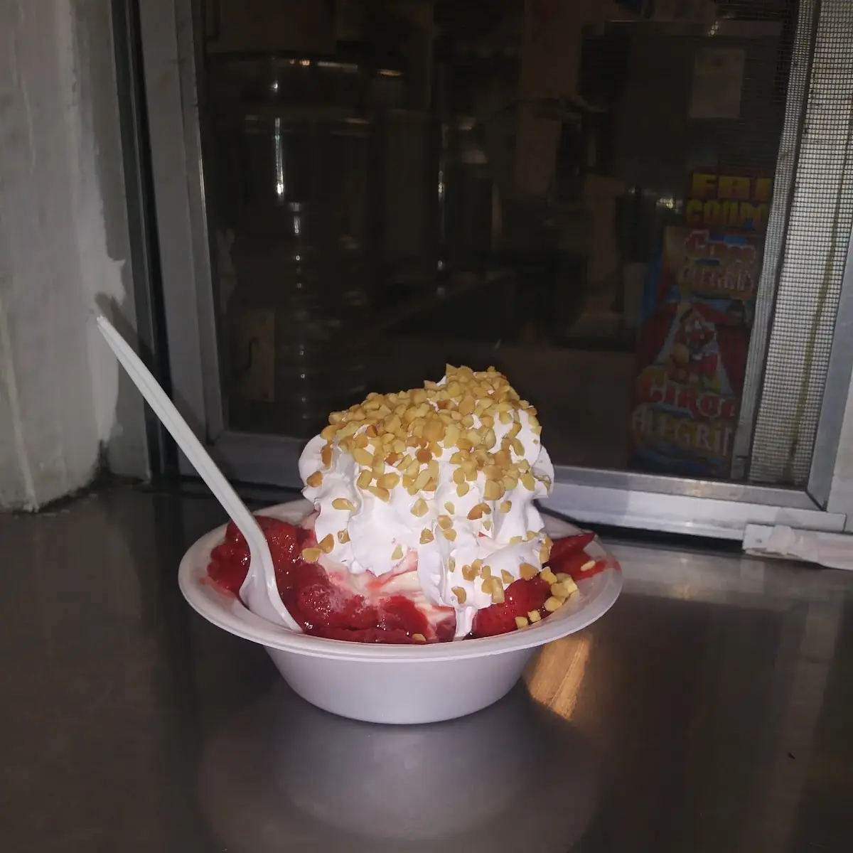 Strawbwerry Shortcake Sundae