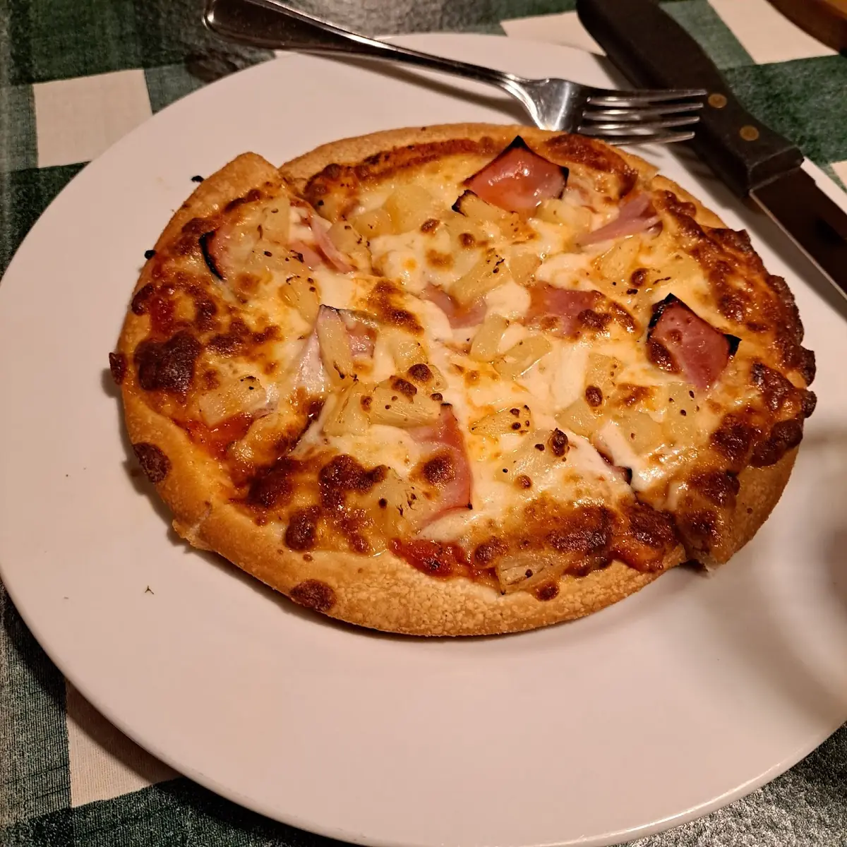Hawaiian Pizza