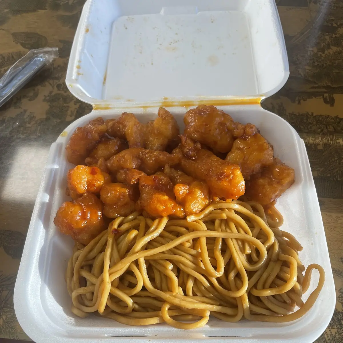 General TSO's Chicken Lo Mein