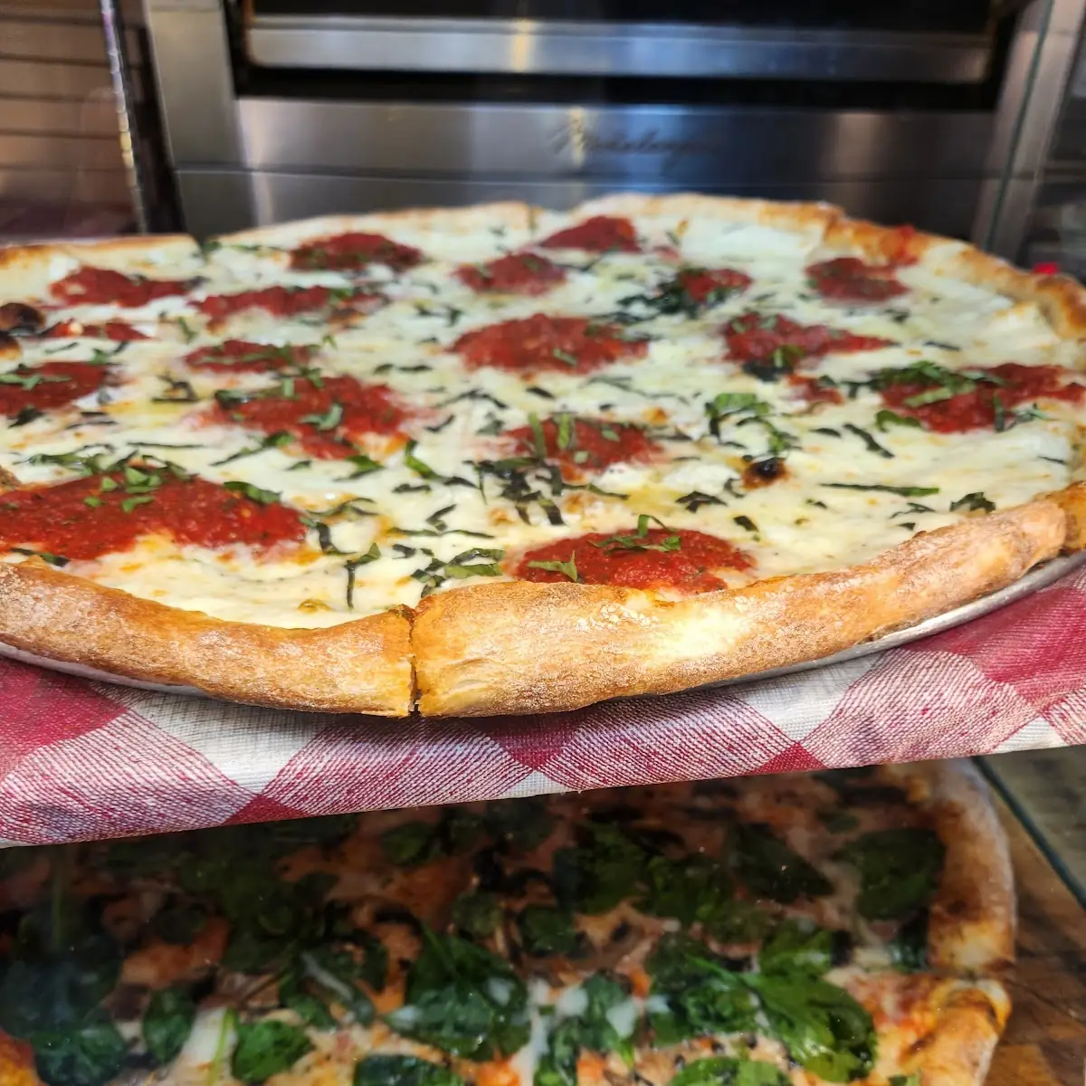Pesto Marinara Pizza
