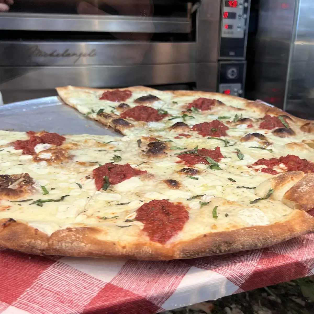 Pop's Margherita Pizza