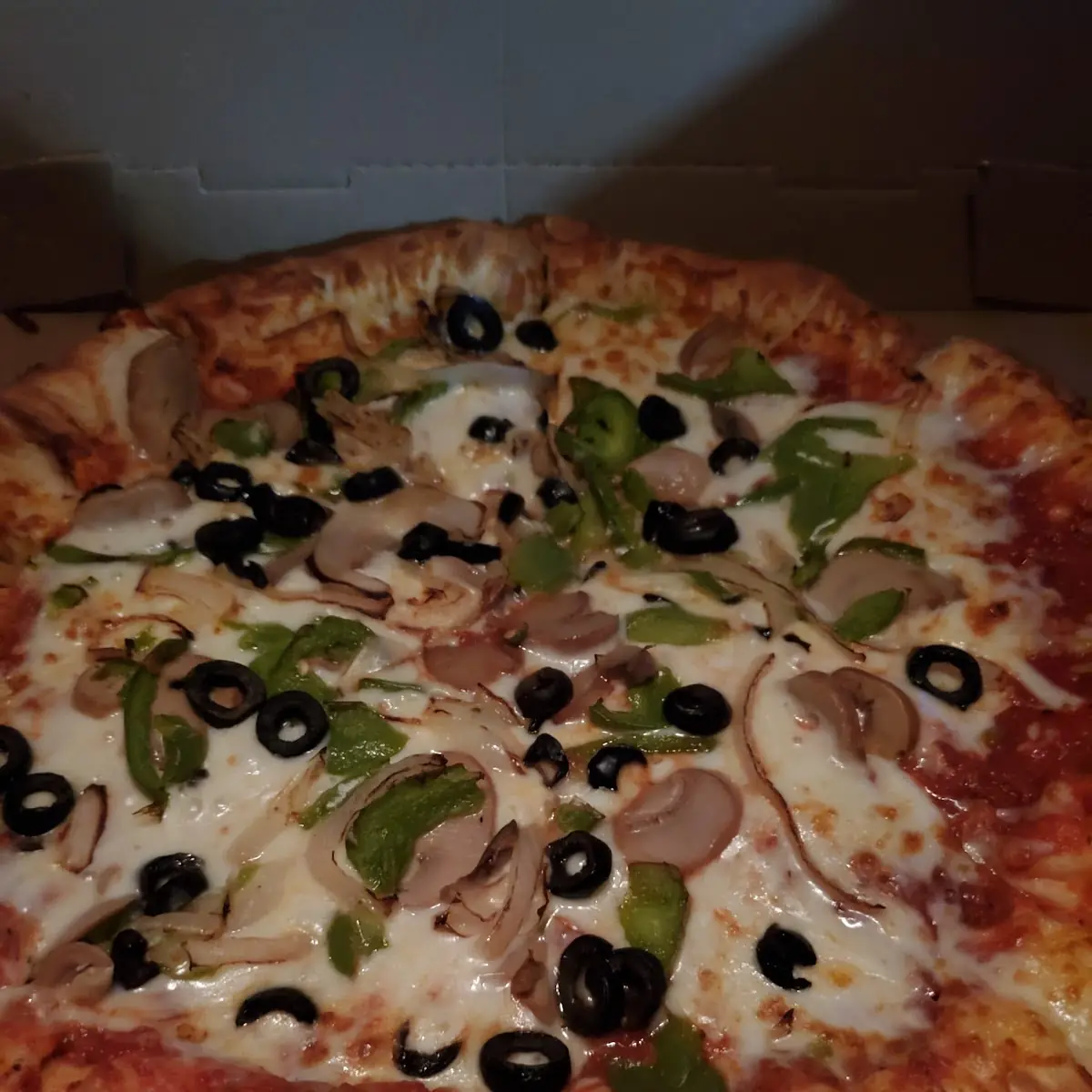 Vegi Lovers Stuff Crust Pizza