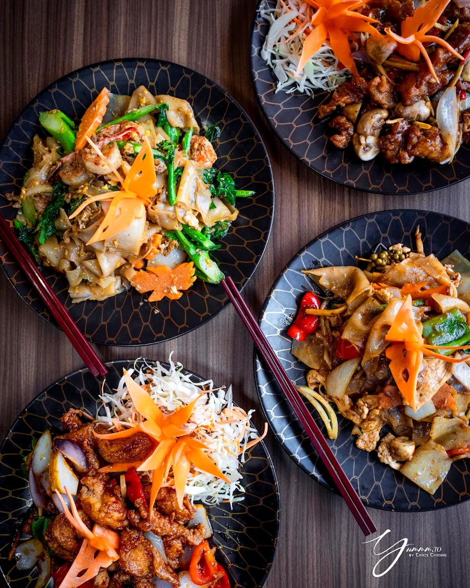 Thai Food, Thai Room - Cabbagetown