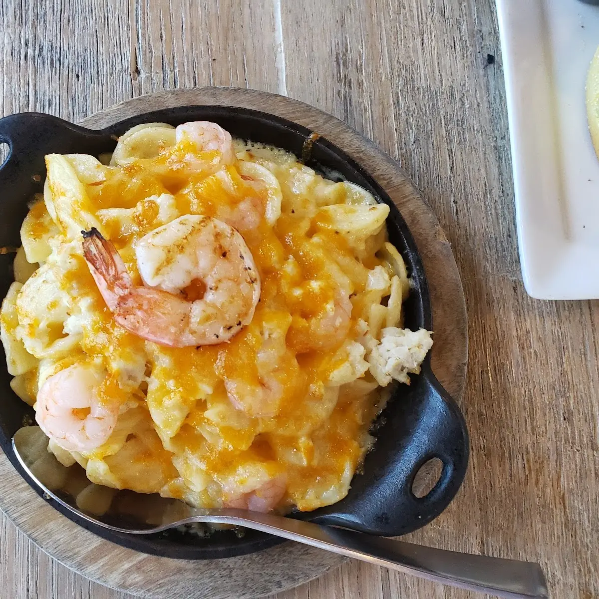 Seafood Mac 'N Cheese