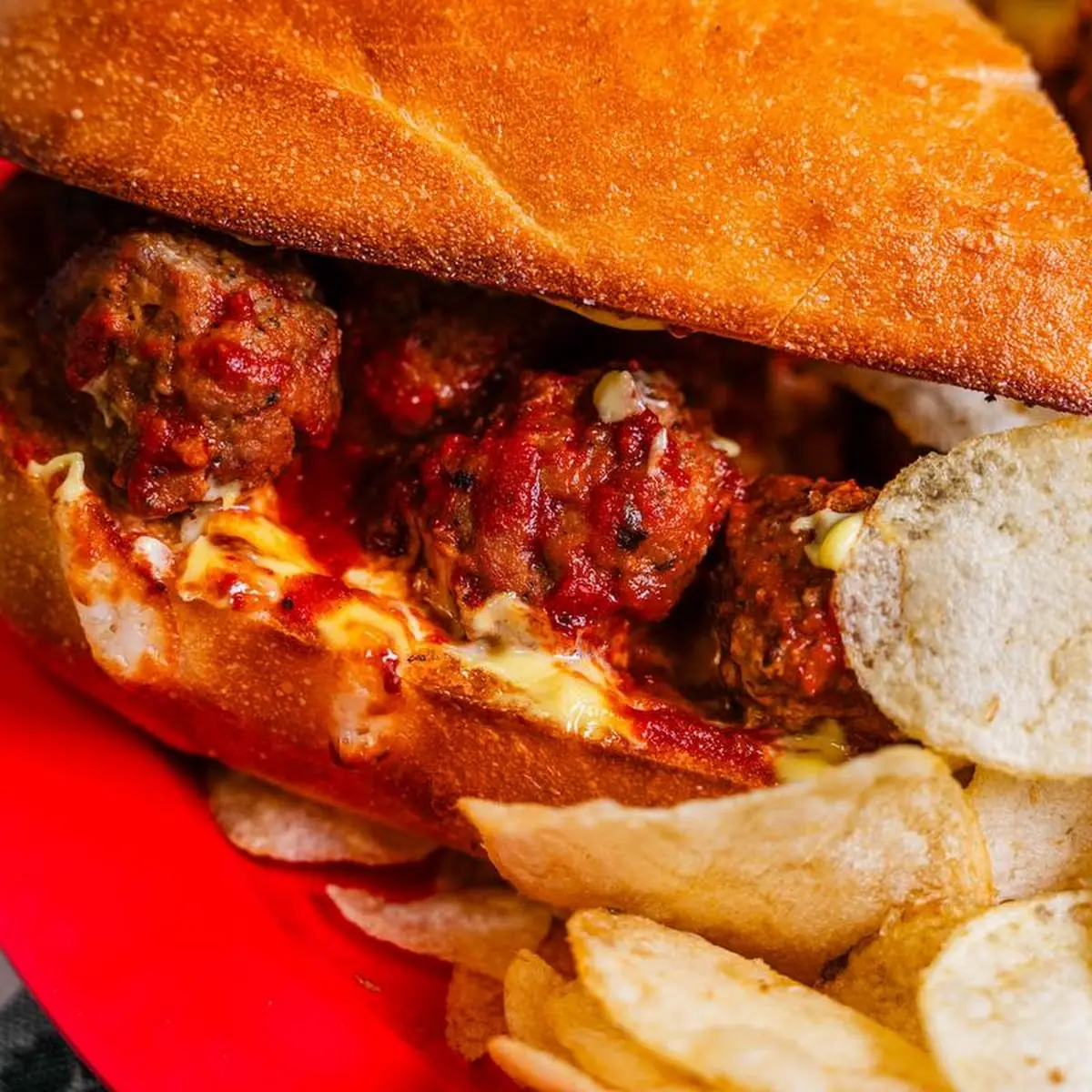 Meatball Sandwich with Chips