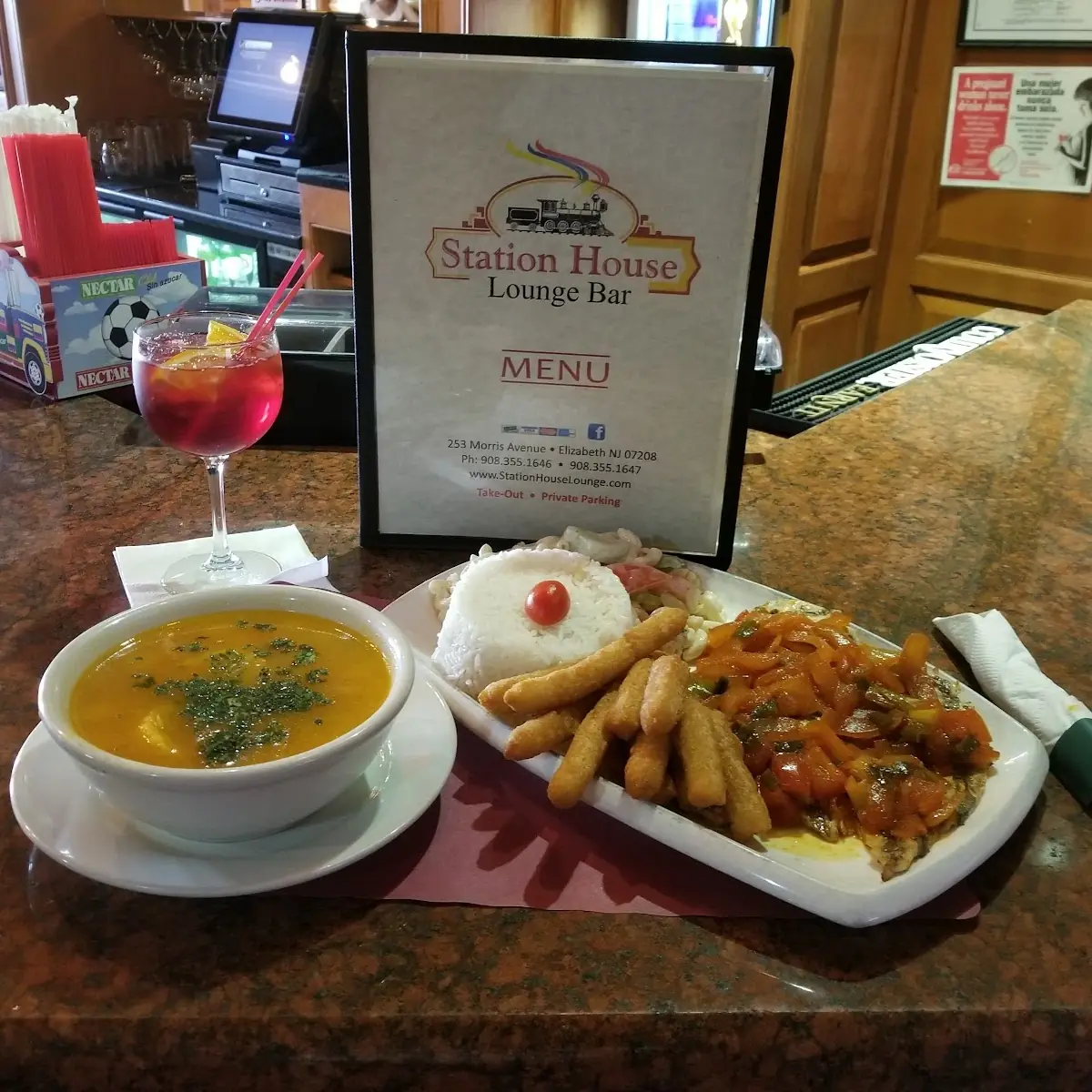 Pollo Encebollado