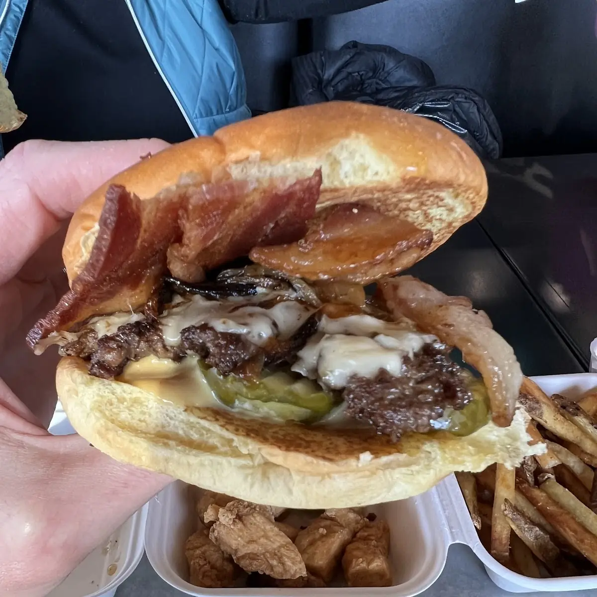 Single Smash Burger with Pepper Jack