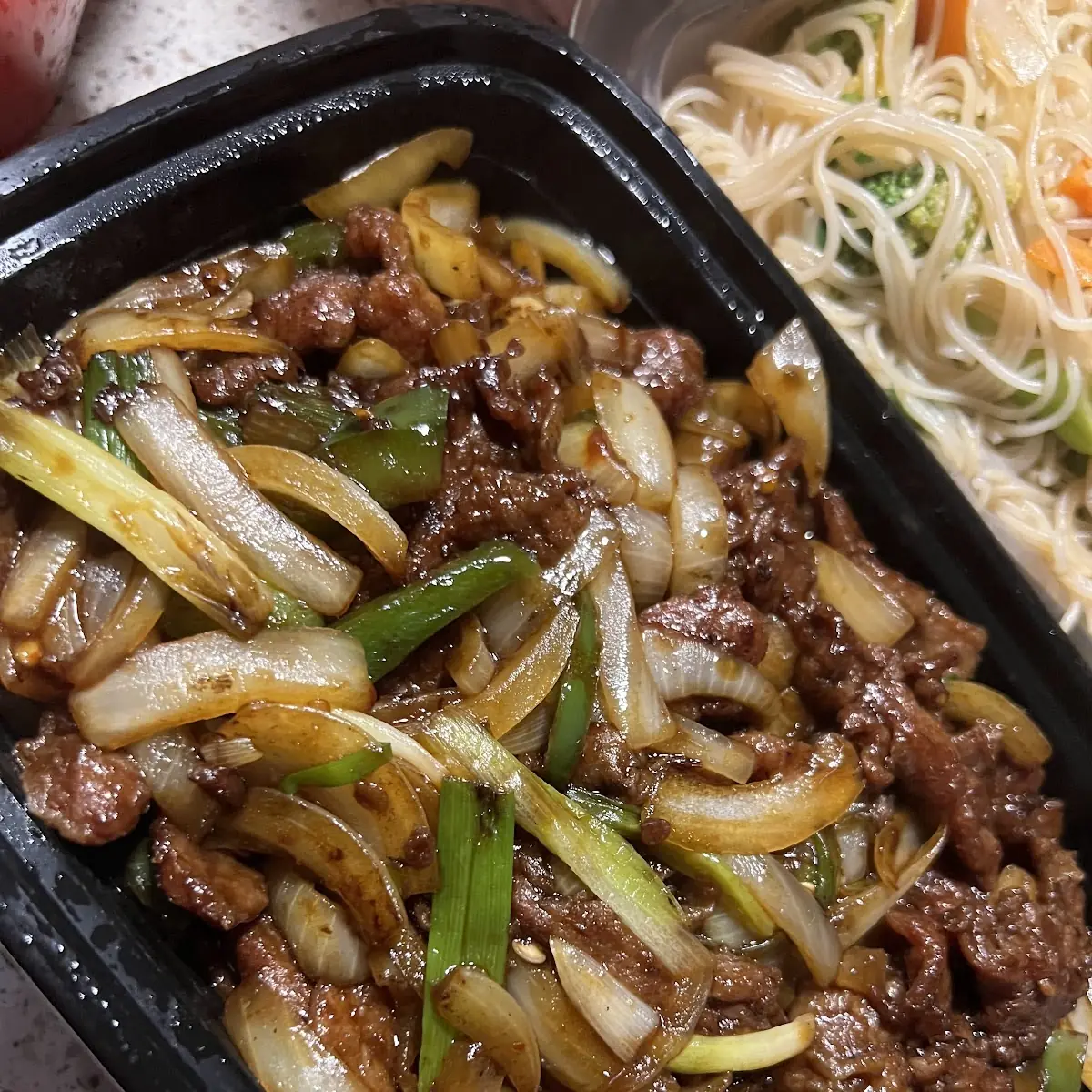 Sizzling Beef with Black Pepper - Spicy