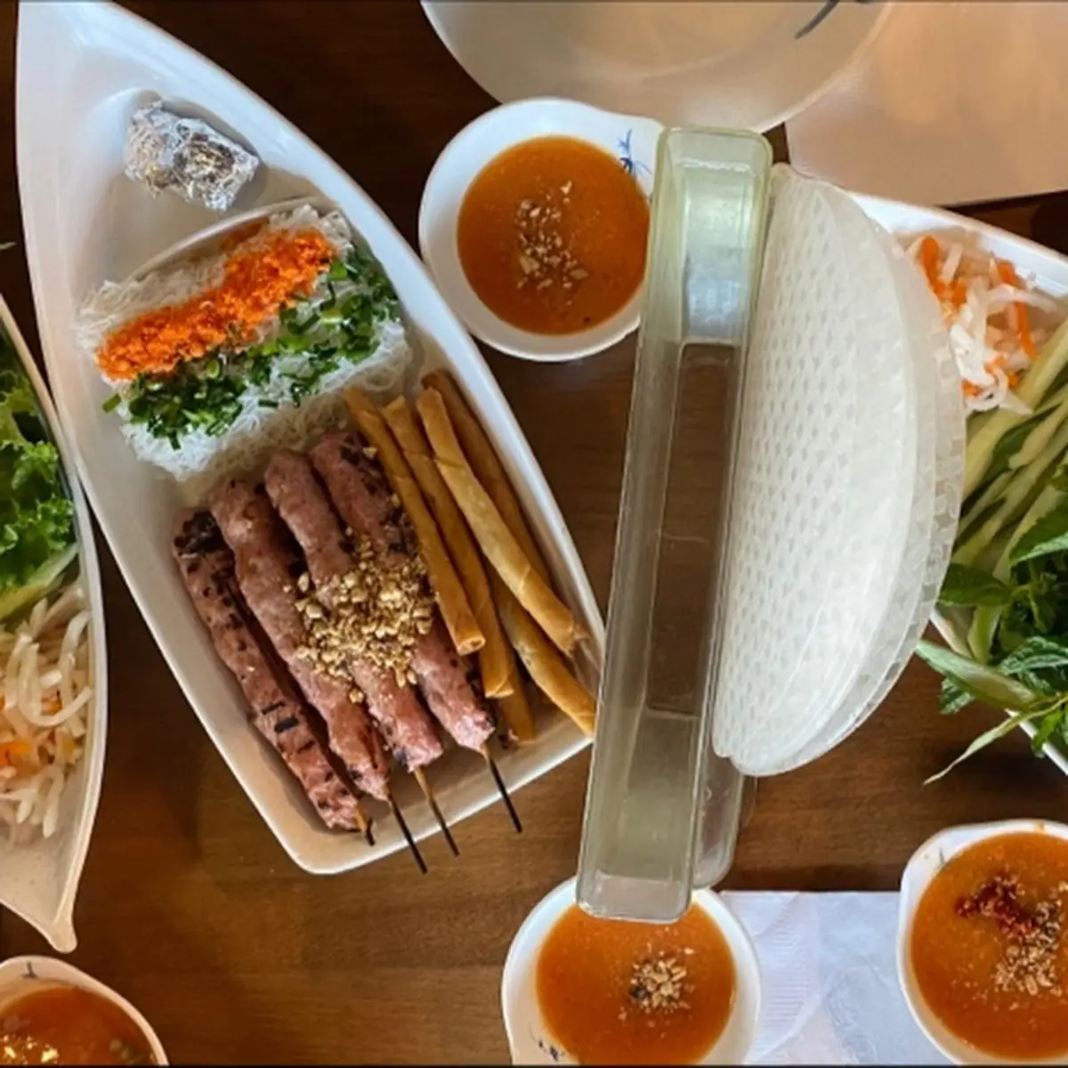 Nem Nuong Cuon