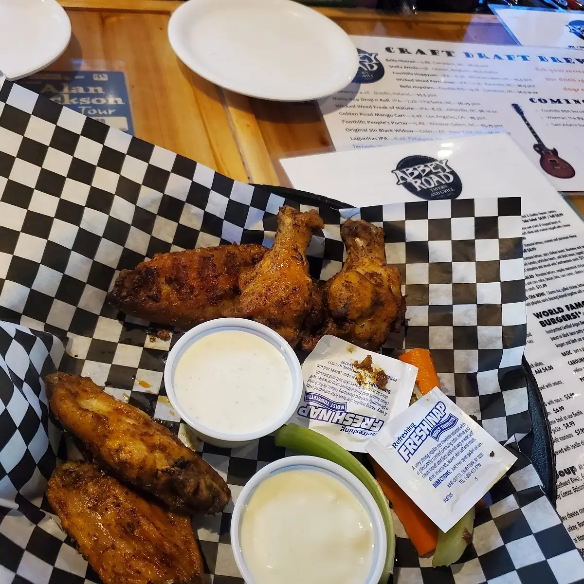 Grilled Chicken Wings with House Dry Rub