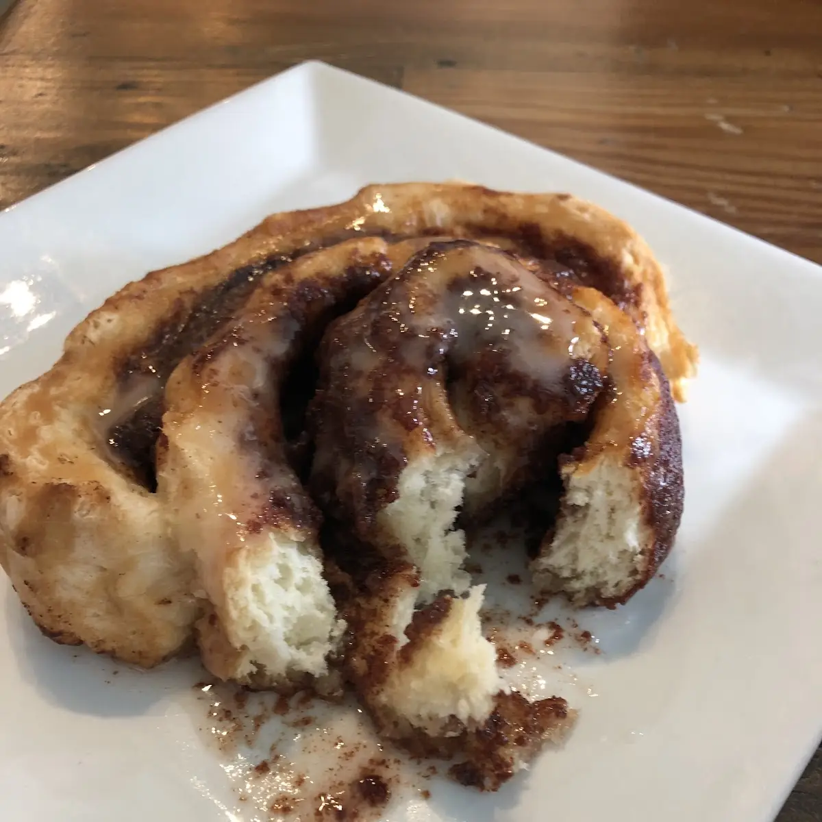 Glaze Cinnamon Roll