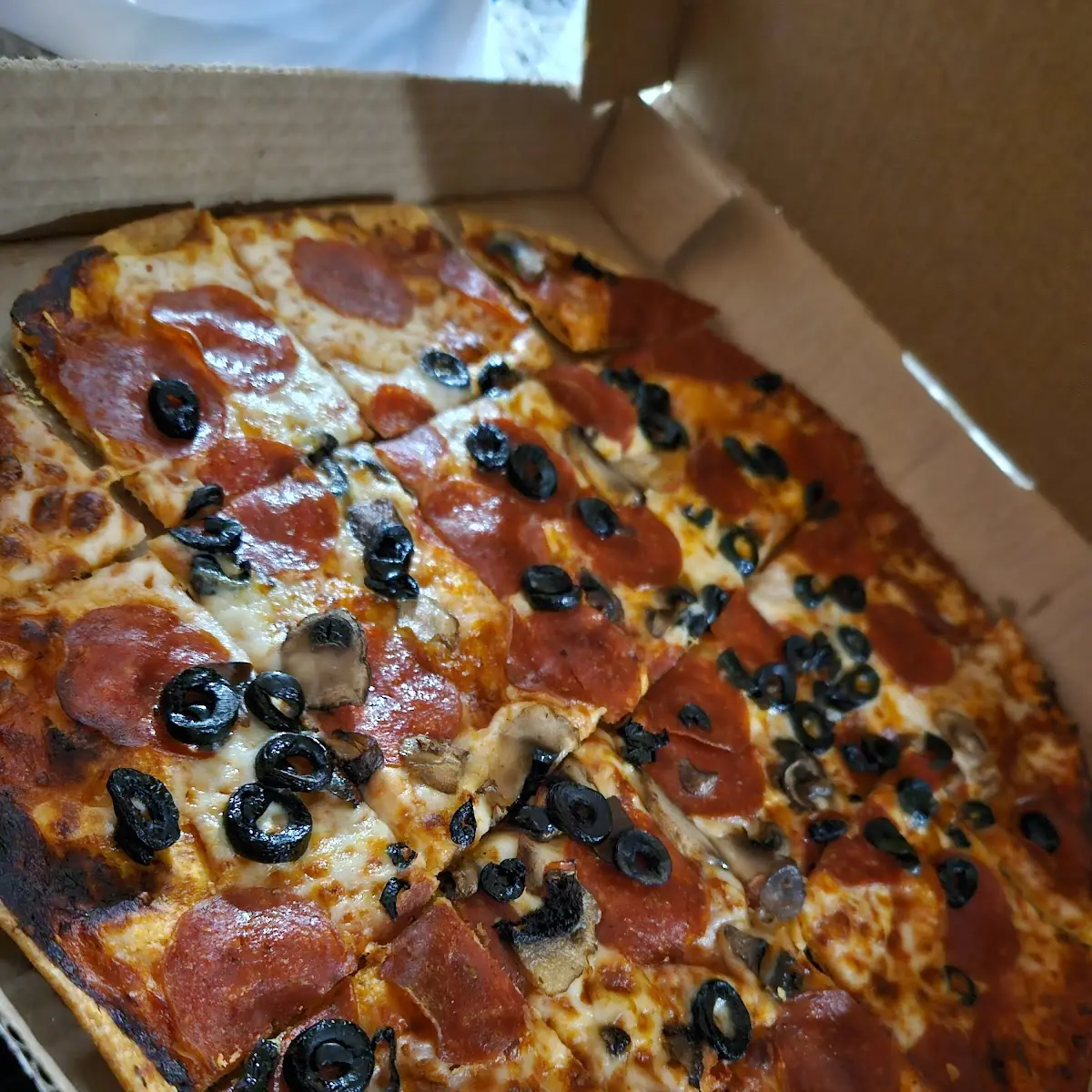 Build Your Own Pizza Thin Crust