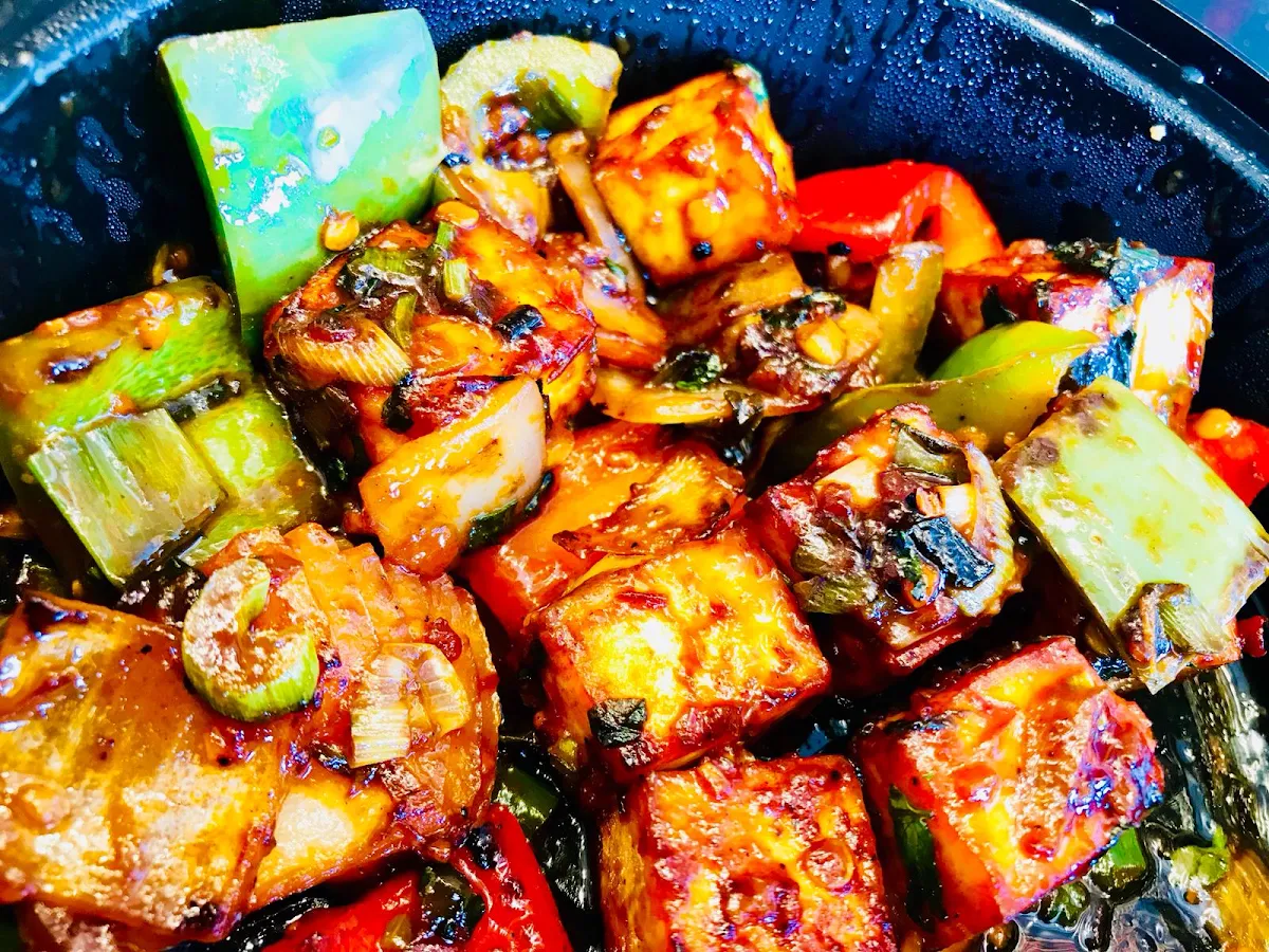 Chilli Paneer, Hakkalicious