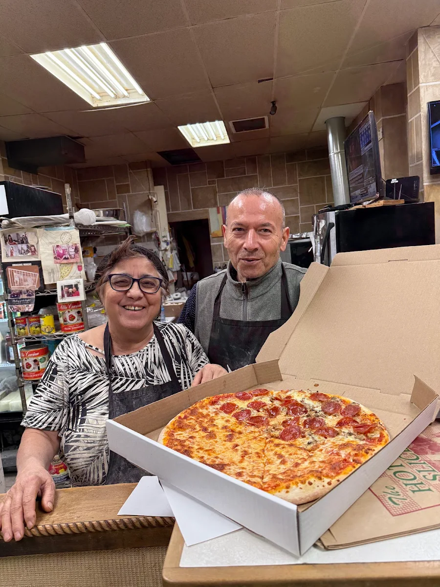 1 Large Pizza, IL Padre's Gourmet Pizza
