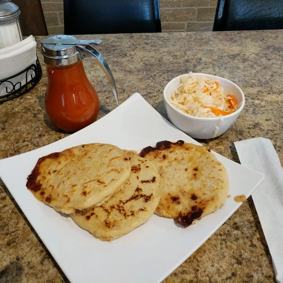 Pupusas Revueltas